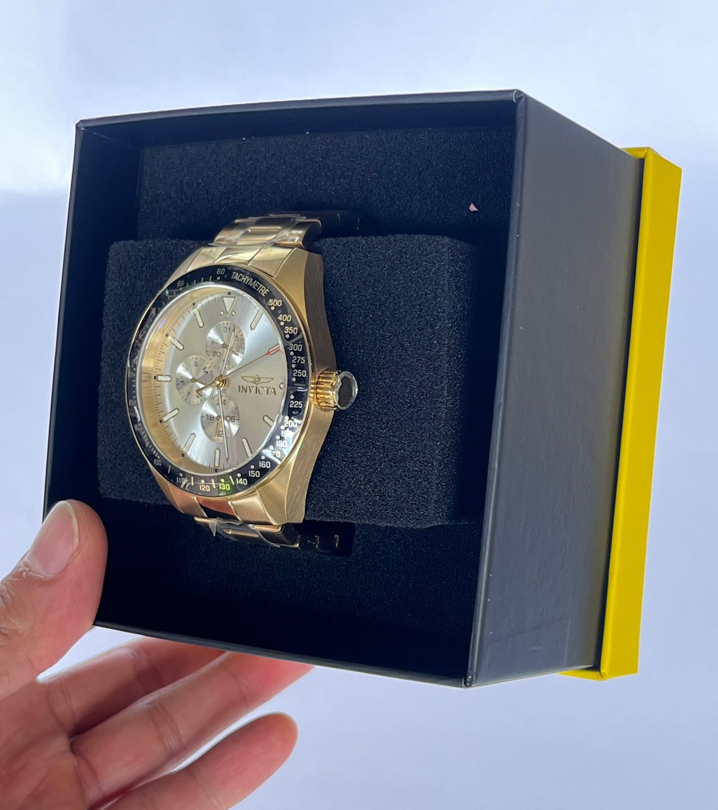 Reloj de caballero Invicta Aviator Storm - 45mm, dorado (48860)
