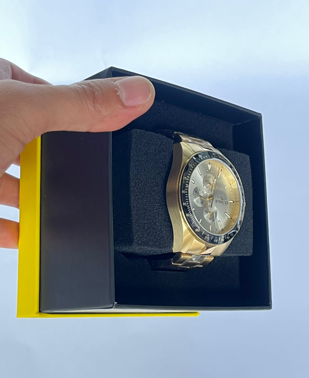 Reloj de caballero Invicta Aviator Storm - 45mm, dorado (48860)