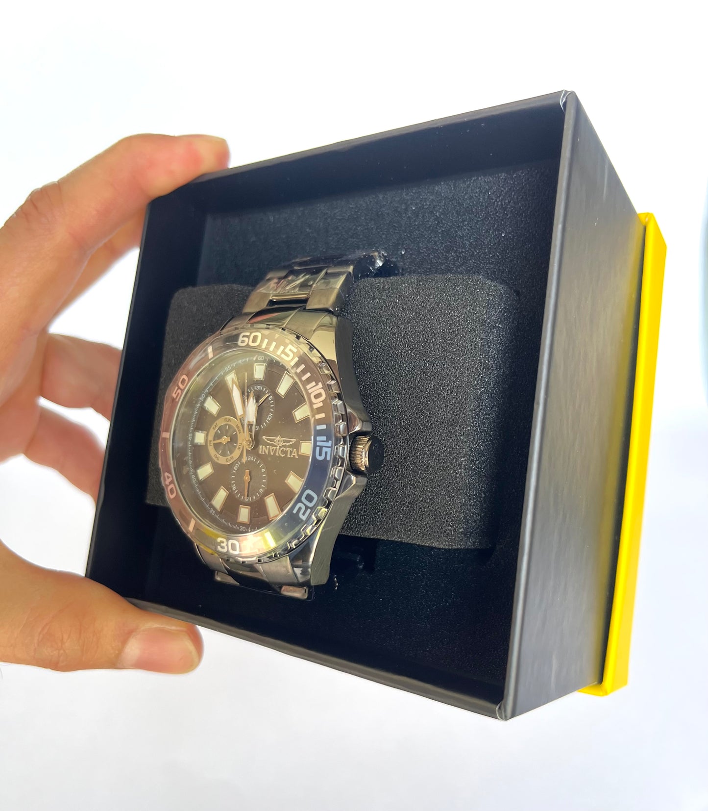 Reloj de caballero Invicta Pro Diver - 46mm, Carbón (47556)