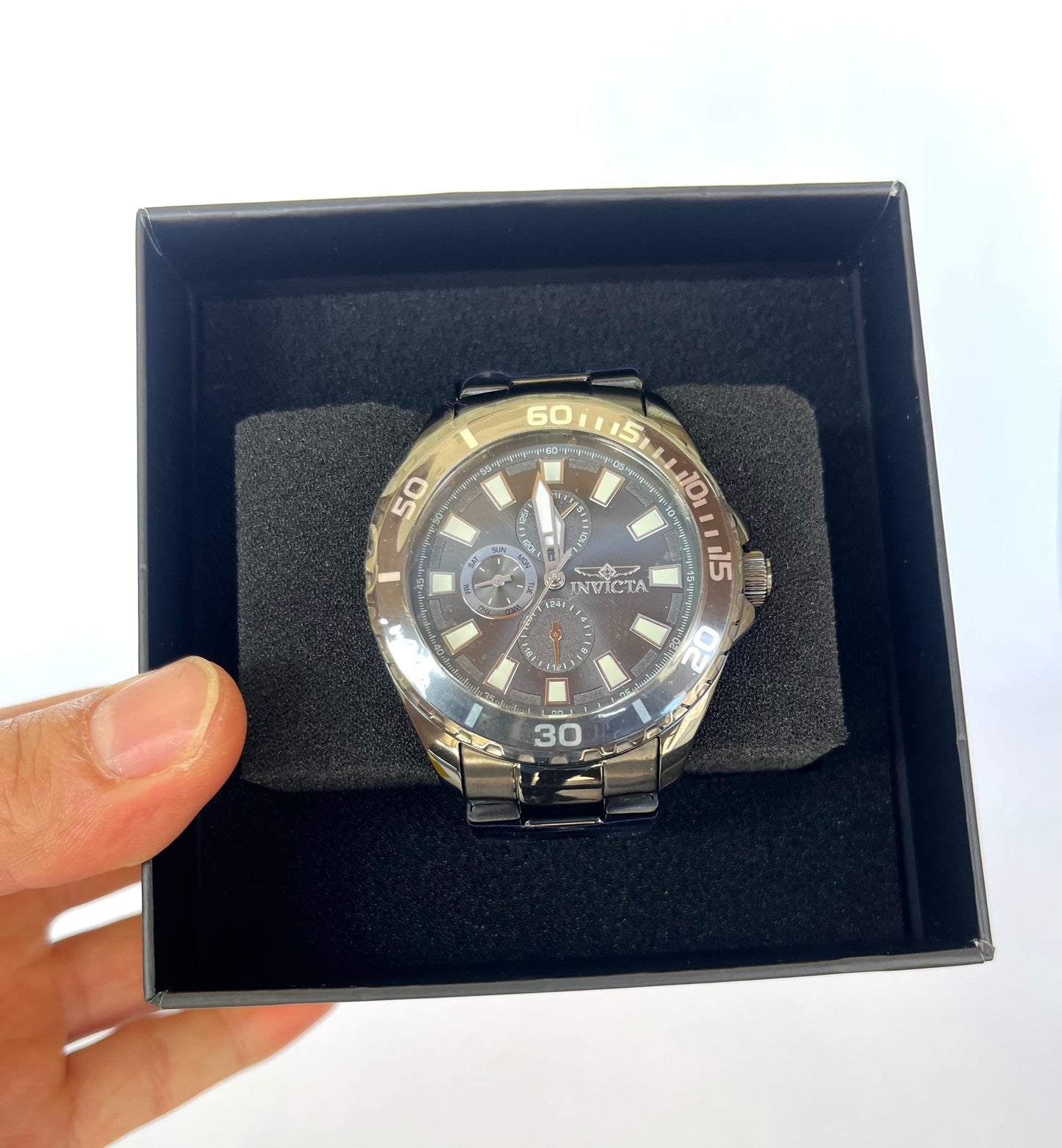 Reloj de caballero Invicta Pro Diver - 46mm, Carbón (47556)